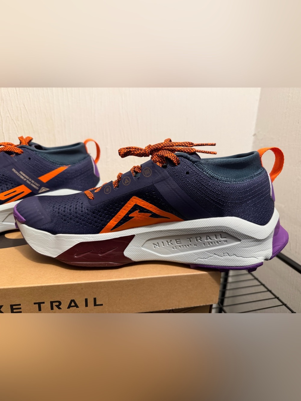 Brand new with original box Men’s Nike Zegama Zoom X max-cushion shoes; Size 11 - Picture 4 of 11